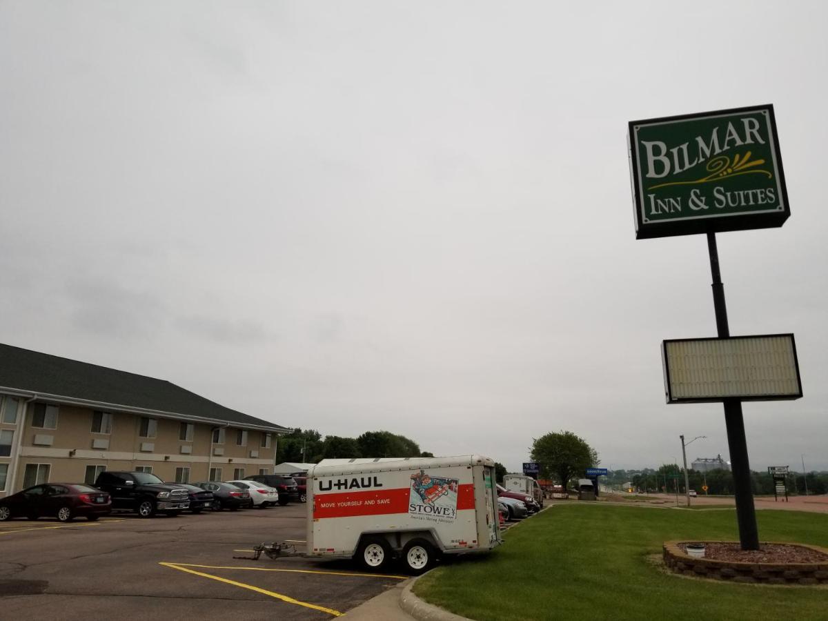 Bilmar Inn & Suites Dell Rapids Exterior foto